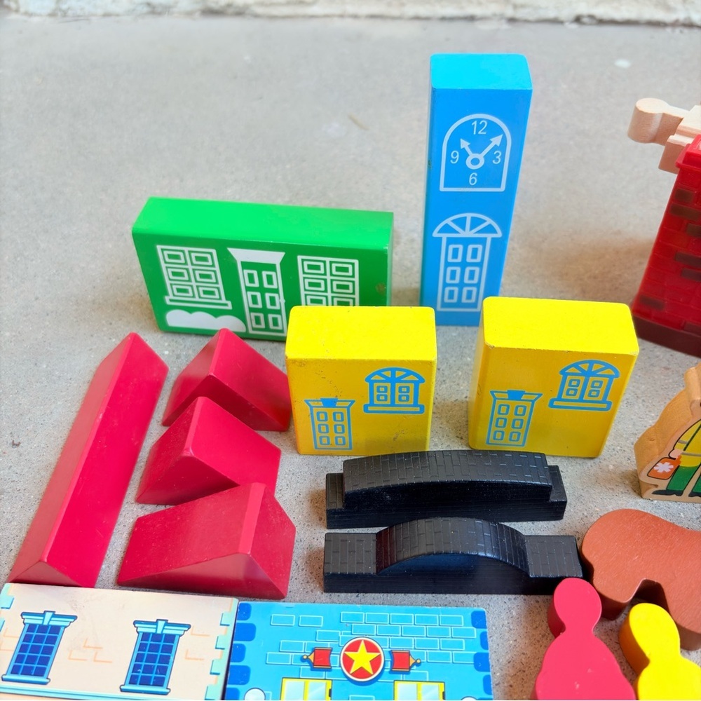 Toys R Us Imaginarium Lot Wood Trains Bridges Trees Signs People Building Farm - Picture 2 of 11
